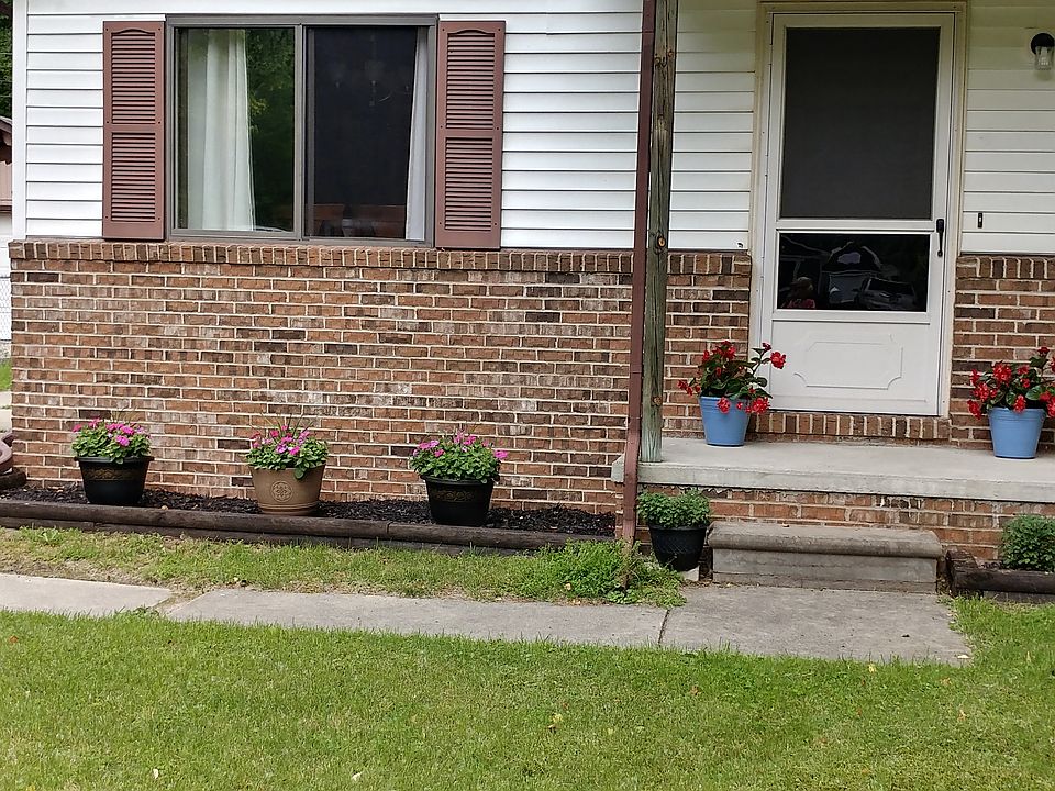 1st image of 9109 Island Dr