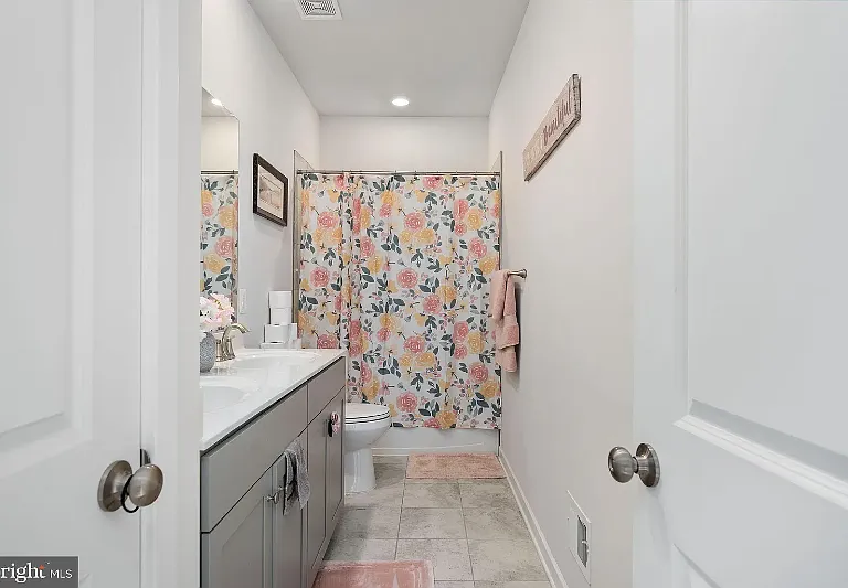 2083 Armstrong Ter — Photo 16