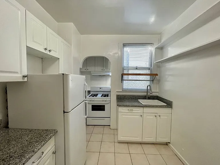 2765 Gough St #1068R — Photo 11