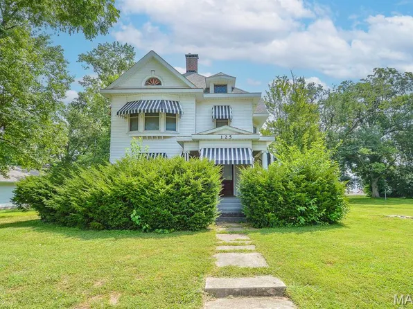 125 N Humboldt St, Marine, IL 62061