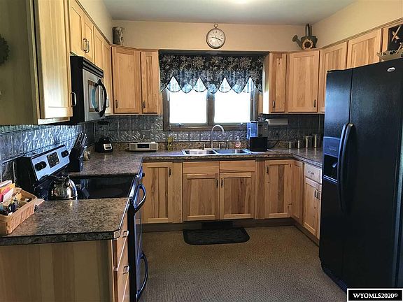 4th image of 506 Fullerton Pl