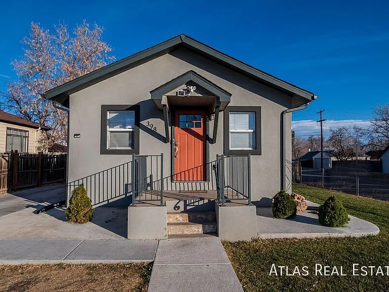 398 S Raleigh St — Photo 1