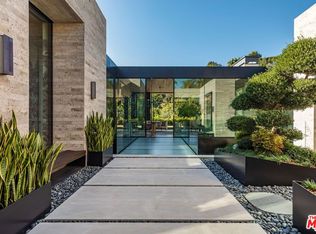 1335 Carla Ln, Beverly Hills, CA 90210 | MLS #25626023 | Zillow