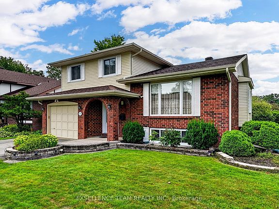 2nd image of 1518 Blakely Dr