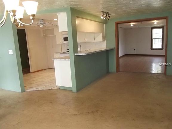 5th image of 3417 Hoover Dr