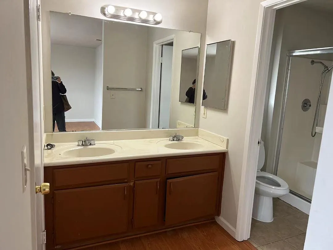 640 Angelina Way — Photo 2