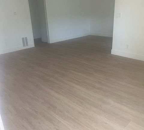 2nd image of 614 E Orange Grove Ave APT D