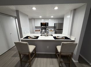 Fairway Greens Apartments, Dallas, TX 75228