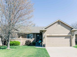 10506 W Yosemite St, Wichita, KS 67215