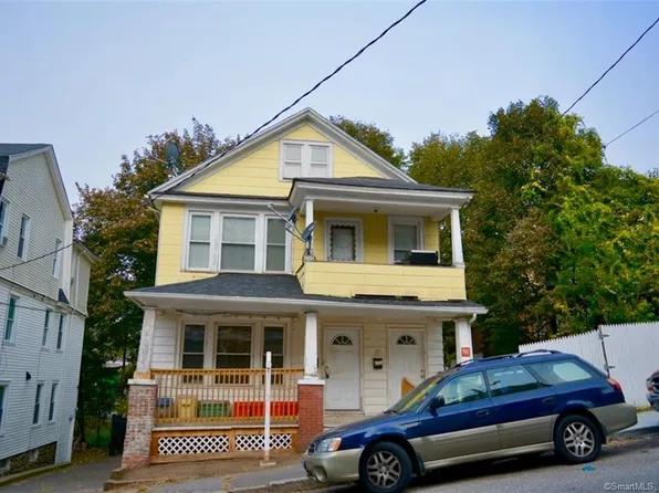 35 Vermont St, Waterbury, CT 06704