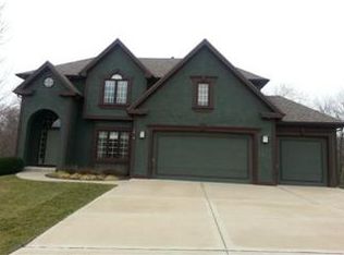 14040 NW 61st Ct, Parkville, MO 64152