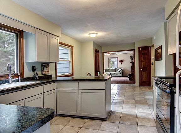 5th image of 5946 Weymouth Dr
