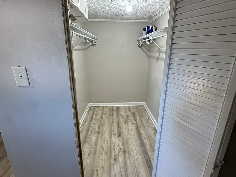 3657 Colonial Ave — Photo 27