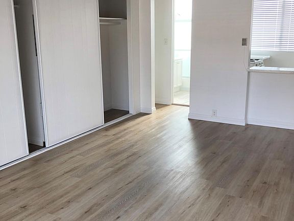 4th image of 231 Belmont Ave #23