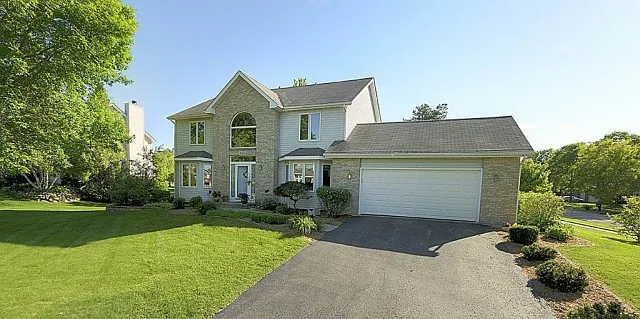 3624 Foxborough Ln photo 1