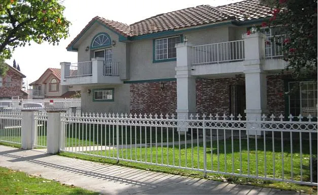 210 E Emerson Ave