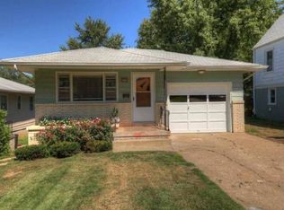 6046 Hamilton St, Omaha, NE 68132