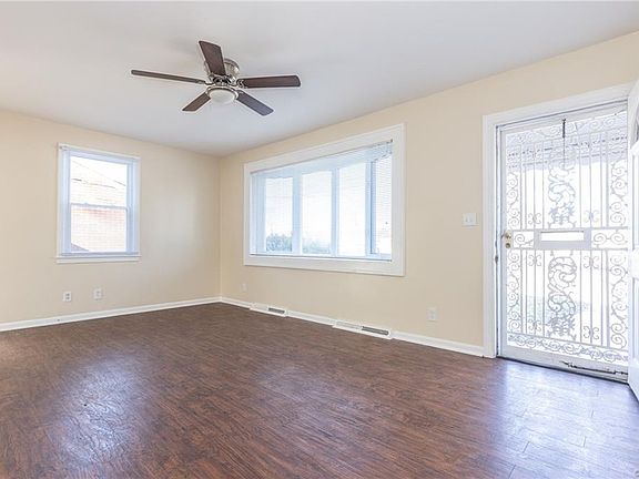 2nd image of 1028 Patterson St