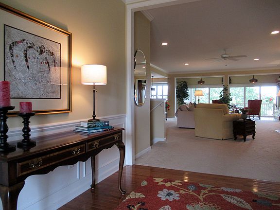 2nd image of 9517 Pine Valley Dr
