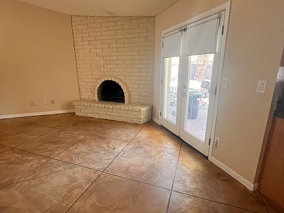 5th image of 5003 W Dahlia Dr