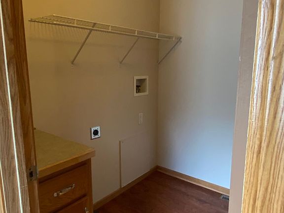 5th image of 1323 Natalie St #1323