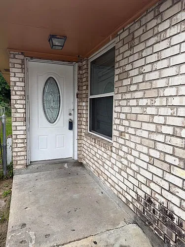 2721 Tifton St Photo 1