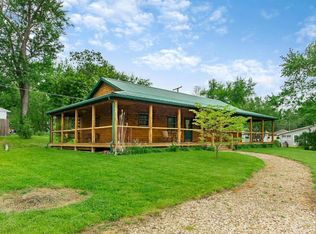 13676 Pine Rd NE, Thornville, OH 43076