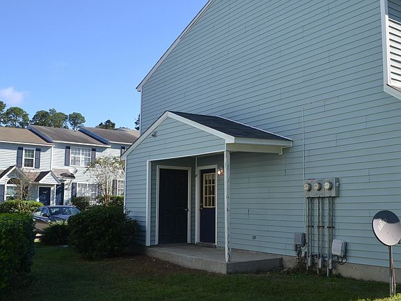 4th image of 2204 Timberwood Cir S