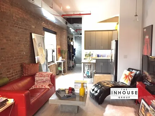 Rented by The InHouse Group | media 5