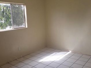 421 N San Jacinto St #9, Hemet, CA 92543