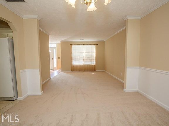 5th image of 1495 La Maison Dr
