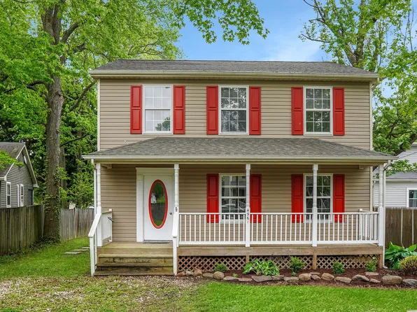 4961 Filbert St, Shady Side, MD 20764