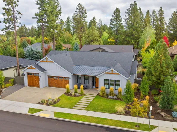 60882 SW Headwaters Loop, Bend, OR 97702