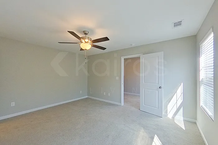 7105 Foggy River Dr — Photo 6