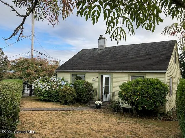 744 Glasgow Ave photo 1
