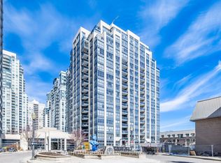 28 Hollywood Ave #809, Toronto, ON