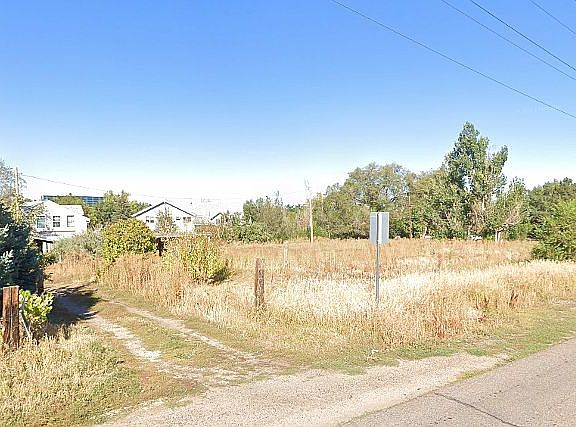 3rd image of 12425 W 10th Ave