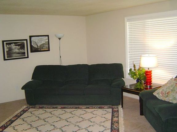 5th image of 14047 75th Ave NE