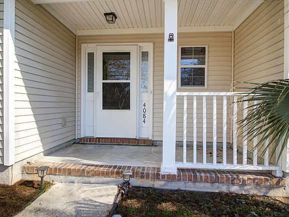 2nd image of 4084 Laurelwood Dr