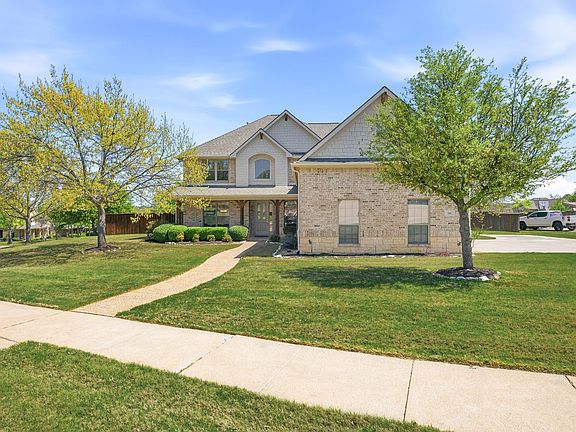 2nd image of 501 Unbridled Ln