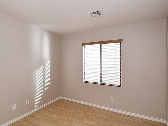 3rd image of 5580 Coral Gate St