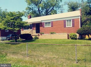 907 Brooke Rd, Capitol Heights, MD 20743