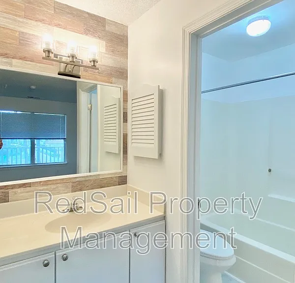 568 Candle Ln #204 — Photo 14
