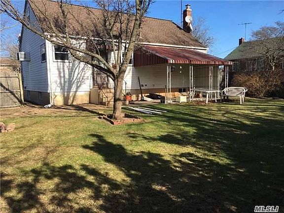2nd image of 30 Kenmore Ave