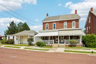 photo property thumbnail