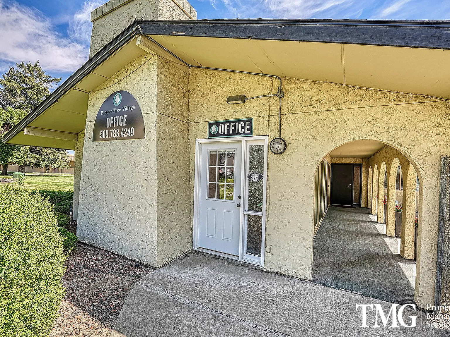 Pepper Tree Village Apartments — Photo 3