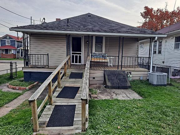 4th image of 4337 Rhodes Ave