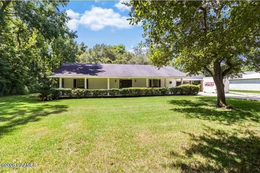 1st image of 102 Pirogue Rd