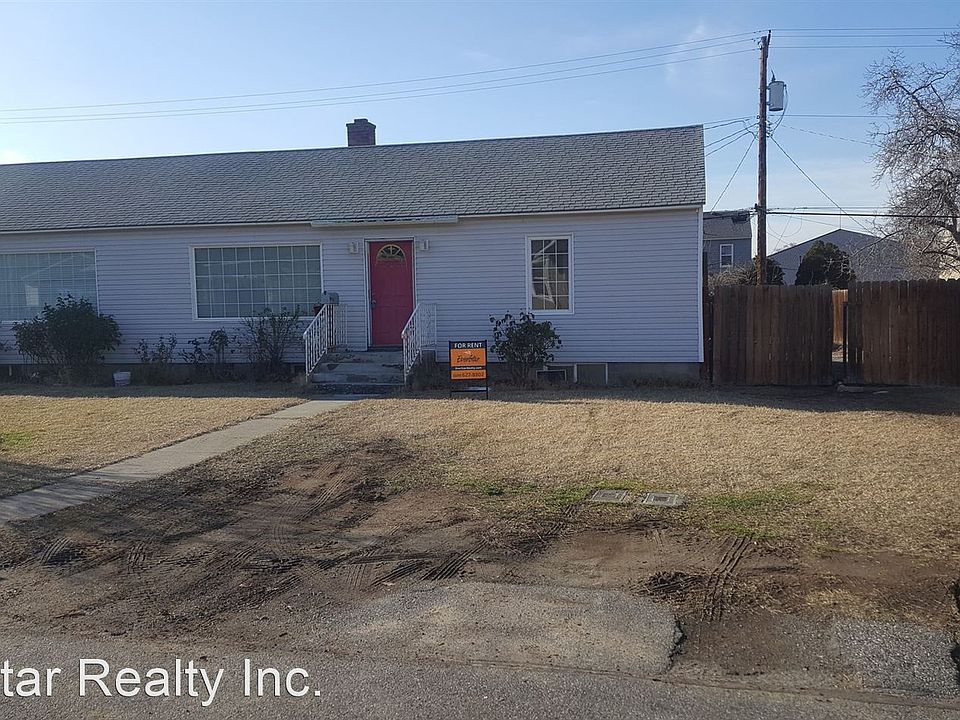 1st image of 305 Bernard Ave #305