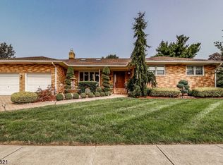 6 Gretchen St, South Amboy, NJ 08879